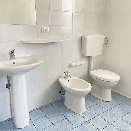 Verter Home B&B 3* Ovile la Marina